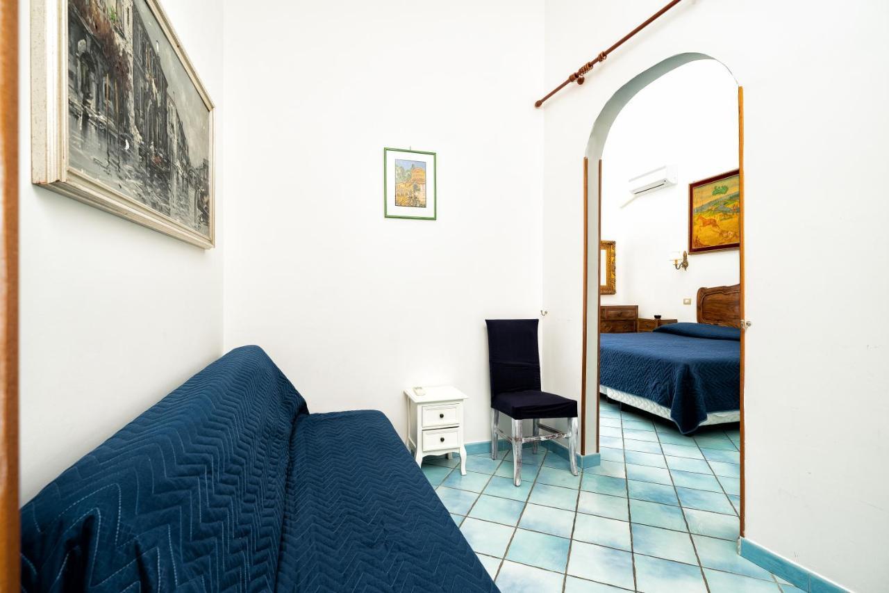 Fontana Hotel