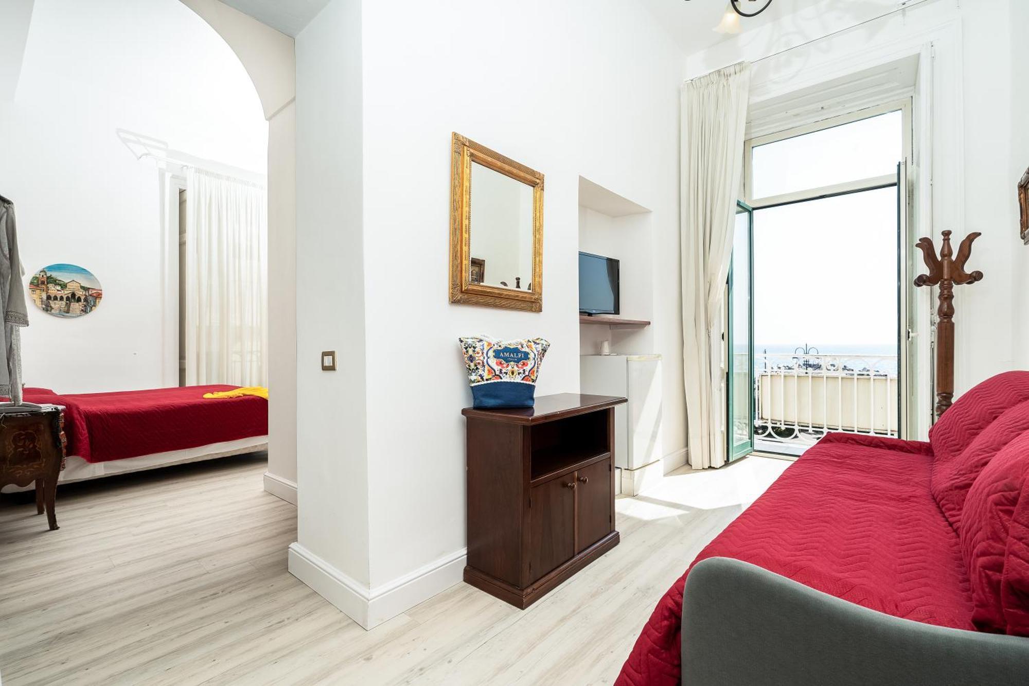 Fontana Hotel 3*