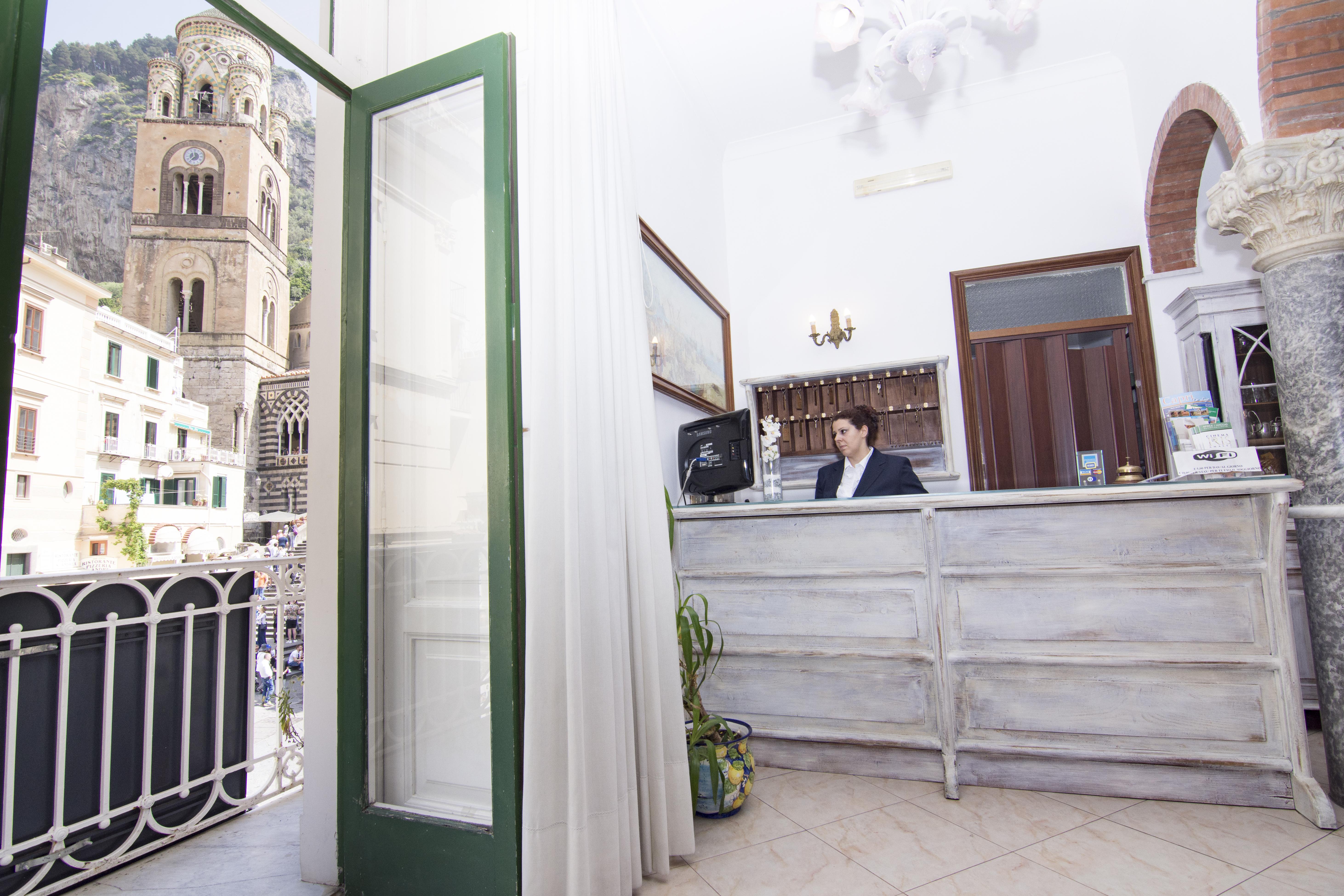 Fontana Hotel 3*